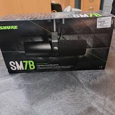 Shure - SM7B
